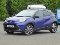 Used Toyota Aygo X 72 HP (52 kW) 2024 Blue SUV