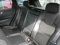 Second-hand Volvo XC60 R-Design 190 CP (139 kW) 2018 Alb SUV