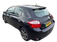 Used Toyota Auris Hybrid T4 136 HP (100 kW) 2012 Black Hatchback