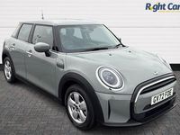 Usado Mini Cooper Classic 2022 Gris Utilitario