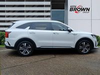 Used Kia Sorento Vision 190 HP (139 kW) 2024 White SUV