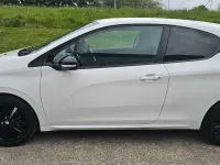 Używany Peugeot 208 2017 Biały Hatchback