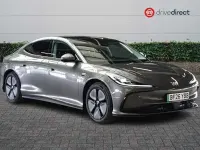 Begagnad MG IM5 216 kW (295 HK) 2026 Silver Halvkombi