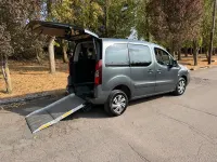 Used Citroën Berlingo Feel 98 HP (72 kW) 2017 Grey MPV