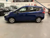 Used Ford B-MAX Zetec 100 HP (73 kW) 2016 Blue MPV