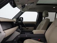 Used Land Rover Defender SE 300 HP (220 kW) 2022 Green SUV