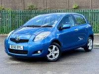 Used Toyota Yaris 2010 Blue Hatchback