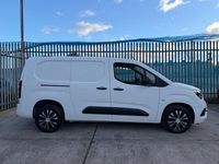 Used Vauxhall Combo Sportive 100 HP (73 kW) 2020 White MPV