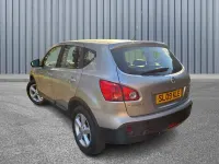 Used Nissan Qashqai Acenta 114 HP (83 kW) 2009 Silver SUV