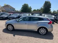 Used Volvo V40 SE Lux 190 HP (139 kW) 2015 Silver Hatchback