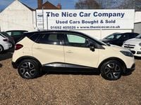 Used Renault Captur Dynamique 110 HP (80 kW) 2015 Cream SUV