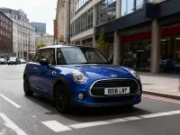 Used Mini Cooper Hatch 136 HP (100 kW) 2018 Blue Hatchback