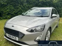 Used Ford Focus Titanium 150 HP (110 kW) 2019 Silver Estate