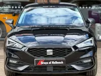 Begagnad Seat Leon FR 204 HK (150 kW) 2021 Svart Halvkombi