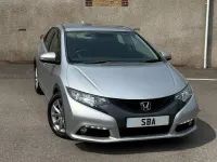 Begagnad Honda Civic ES 142 HK (104 kW) 2012 Silver Halvkombi
