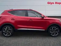 Used MG ZS Exclusive 106 HP (77 kW) 2023 Red SUV
