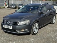 Usado VW Passat Sport 177 HP (130 kW) 2013 Cinzento Carrinha