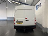 Używany Renault Master Business 2023 Biały Minivan