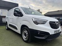 Used Vauxhall Combo Edition 130 HP (95 kW) 2020 White MPV