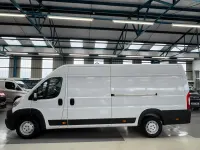 Usado Citroën Relay 140 HP (102 kW) 2022 Branco Van
