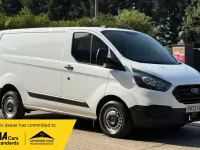 Used Ford Transit Custom S 105 HP (77 kW) 2023 White Van