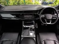 Used Audi Q8 Comfort 286 HP (210 kW) 2020 Black SUV