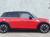 Used Mini Cooper S Exclusive 189 HP (139 kW) 2019 Red Hatchback