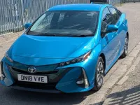 Used Toyota Prius Business Edition 122 HP (89 kW) 2018 Blue Hatchback