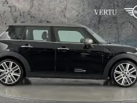 Used Mini Cooper Exclusive 136 HP (100 kW) 2023 Black Hatchback