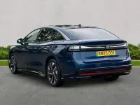 Second-hand VW ID.7 Pro 210 kW (286 CP) 2025 Albastru Hatchback