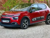 Używany Citroën C3 PureTech 2021 Czerwony Hatchback