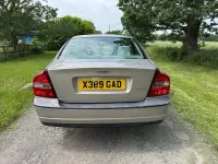 Used Volvo S80 140 HP (102 kW) 2000 Gold Sedan