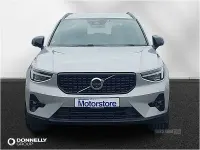 Usado Volvo XC40 Plus 2023 Plateado SUV