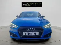 Gebraucht Audi A4 Black Edition 190 PS (139 kW) 2019 Blau Limousine
