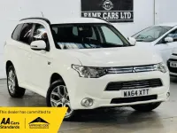 Used Mitsubishi Outlander P-HEV 2014 White Estate