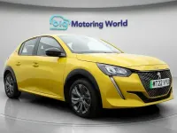 Used Peugeot e-208 Allure 100 kW (136 HP) 2021 Yellow Hatchback