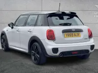 Used Mini Cooper Hatch 134 HP (98 kW) 2019 Silver Hatchback