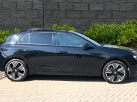 Used Vauxhall Astra Ultimate 113 kW (154 HP) 2024 Black Hatchback
