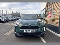 Used Toyota Yaris Cross Design 113 HP (83 kW) 2025 Green SUV