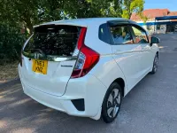 Used Honda Jazz Hybrid 2013 White Hatchback