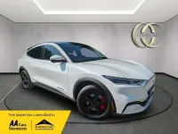 Used Ford Mustang Mach-E Extended Range 275 kW (375 HP) 2021 White SUV