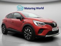 Used Renault Captur Evolution 141 HP (103 kW) 2023 Red SUV