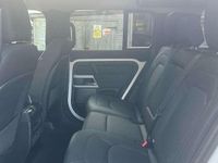 Używany Land Rover Defender SE 249 KM (183 kW) 2022 Biały SUV