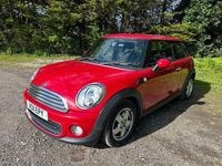 Used Mini ONE Hatch 98 HP (72 kW) 2011 Red Hatchback