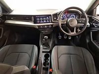 Usado Audi A1 S-Line 110 CV (80 kW) 2023 Blanco SUV