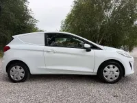 Used Ford Fiesta 2019 White Hatchback