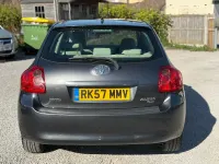 Used Toyota Auris 124 HP (91 kW) 2007 Grey Hatchback