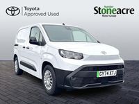 Used Toyota Proace 50 kW (68 HP) 2024 White MPV