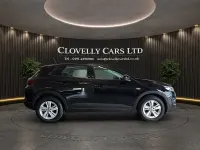 Used Vauxhall Grandland X S 130 HP (95 kW) 2019 Black SUV