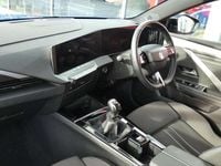 Usado Vauxhall Astra 128 HP (94 kW) 2024 Azul Citadino